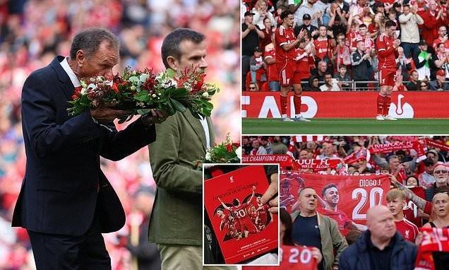 邮报：利物浦与毕巴的友谊赛前发生误报，球迷被工作人员紧急疏散